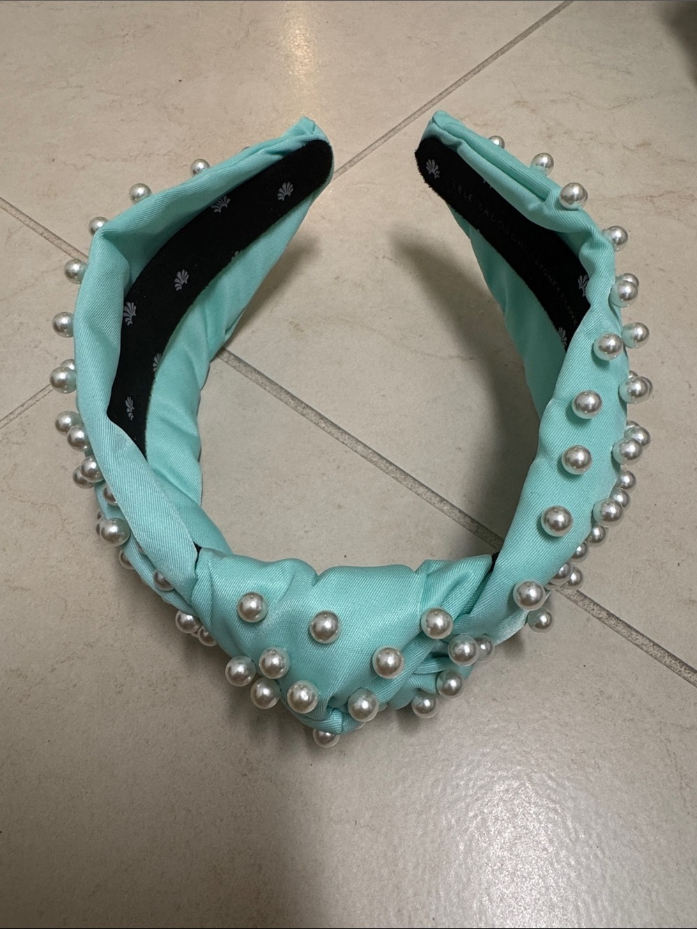 Lele Sadoughi x Stoney Clover Light Blue Pearl-Studded Knotted Headband